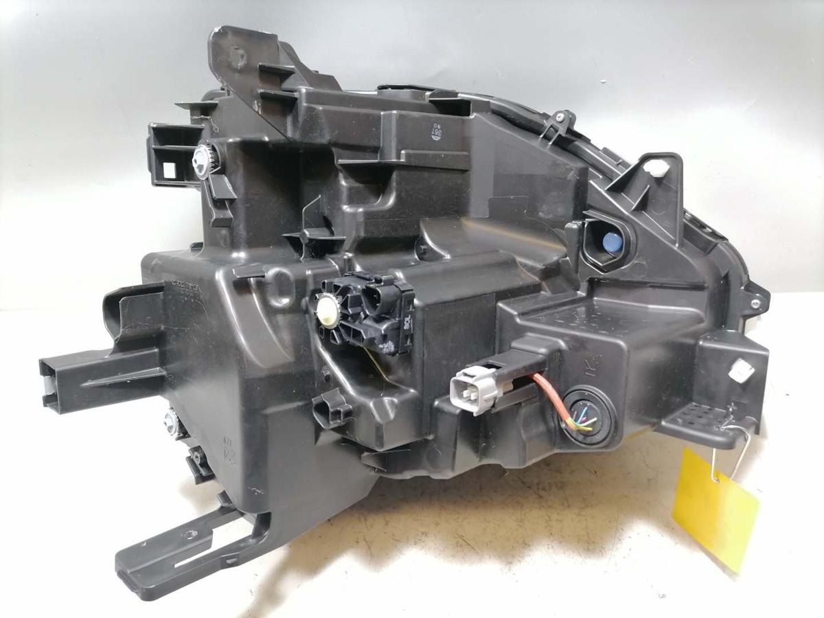 Mitsubishi Eclipse Cross original Scheinwerfer rechts unten LED Facelift Bj.2023